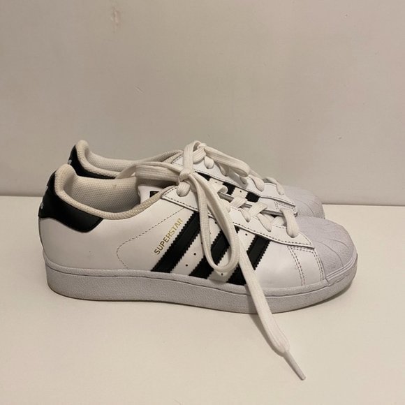 adidas Superstar Athletic Shoe - Picture 3 of 8